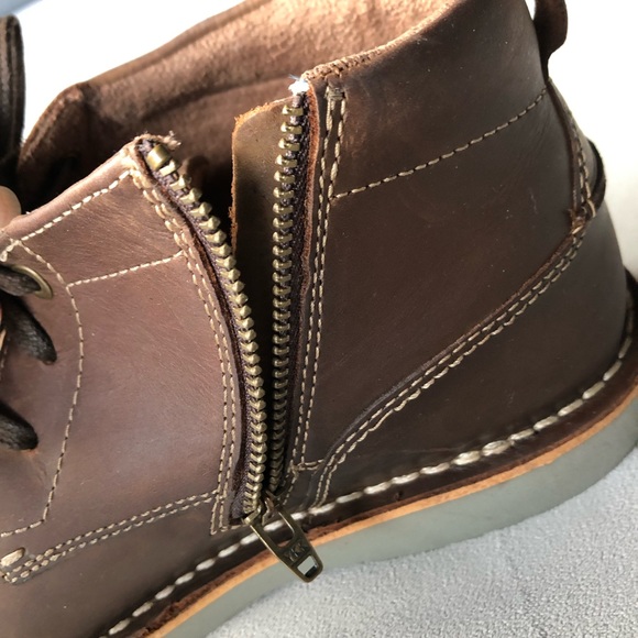 Florsheim ~ Chukka Boot with Side Zipper ~ Boys Size 5 - Picture 8 of 15